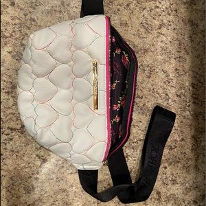 Betsey Johnson, white with multicolored quilted hearts fanny pack